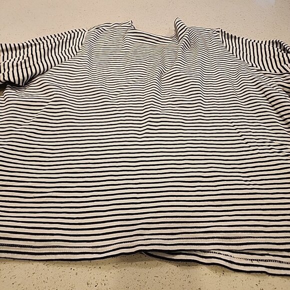 Quacker Factory Women's 3/4 Sleeve Knit Top Black White Striped Bees Size 3X - Picture 9 of 9